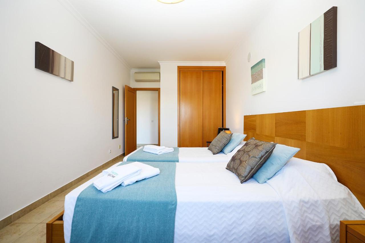 A68 - Palmeiras Paz Apartment Lagos Exterior photo