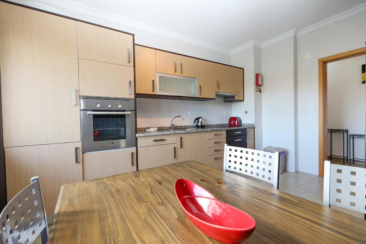 A68 - Palmeiras Paz Apartment Lagos Exterior photo